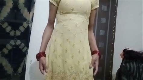 indian dress change nude|Indian Girl Dress Change Porn Videos 